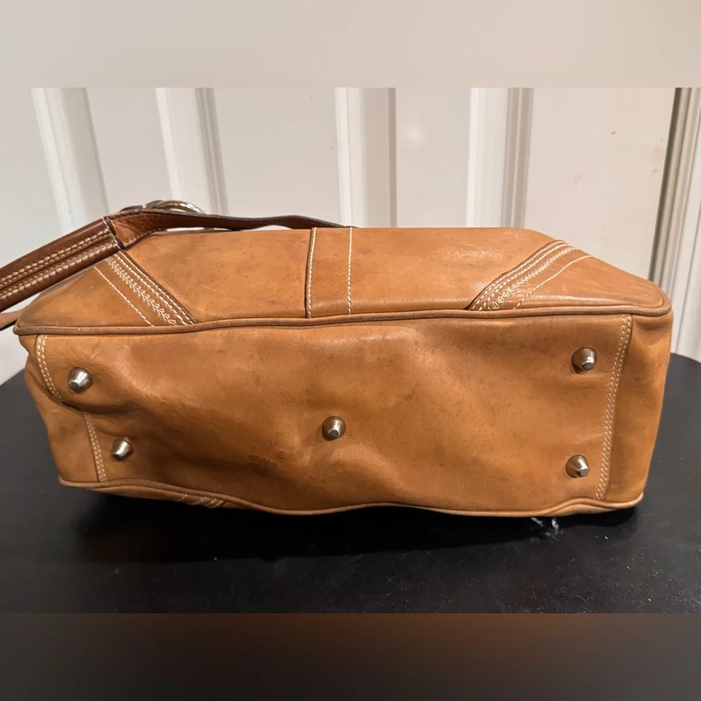 Coach Tan Leather shoulder tote Bag 10581